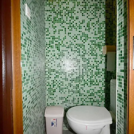 Вайлет Apartment